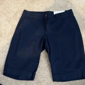 Junior Bermuda shorts size 5